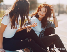 两个女人一起生孩子，les做了试管婴儿t卵p怀应该如何上户口？